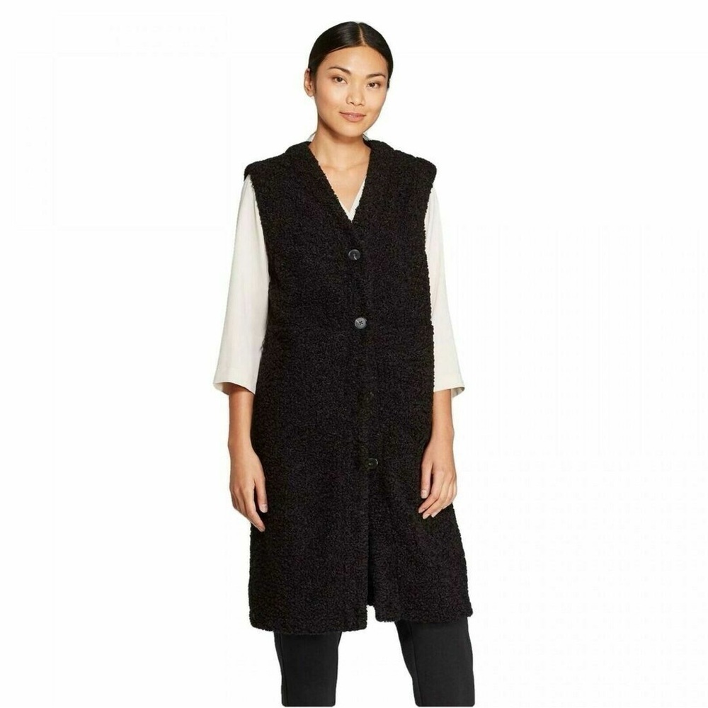 Prologue Sleeveless Deep V-Neck Front Button Longline Sherpa Vest